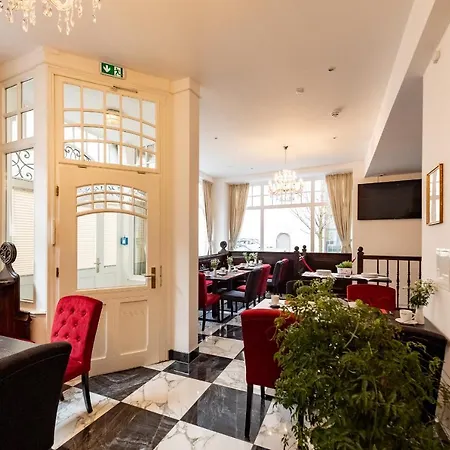 Haus Maximilian-3